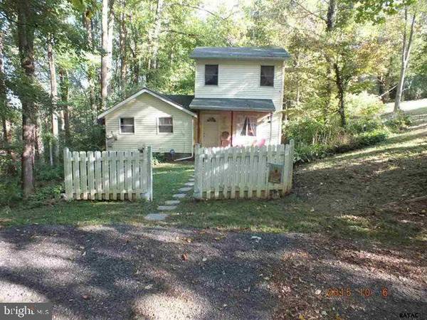 7766 WOODBINE RD, Airville, PA 17302