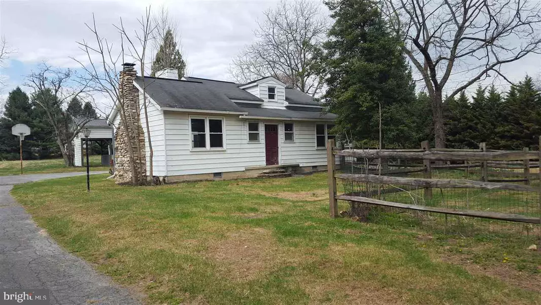 28 COLD SPRINGS RD, Carlisle, PA 17015