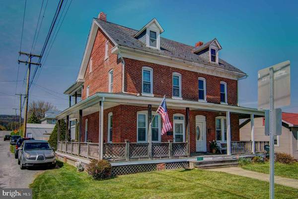 501 E MARKET ST, York, PA 17406