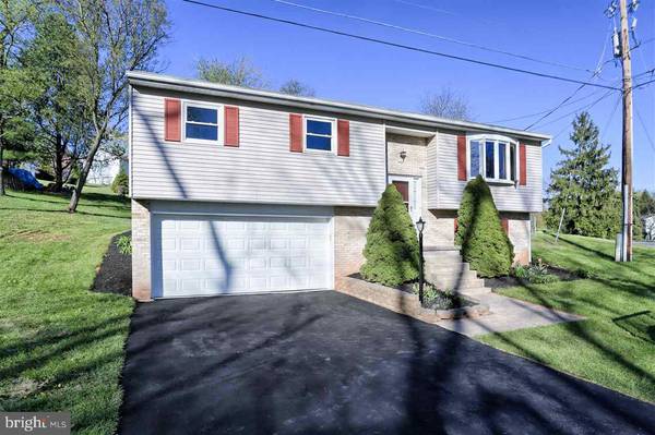 Etters, PA 17319,70 EAGLE LN