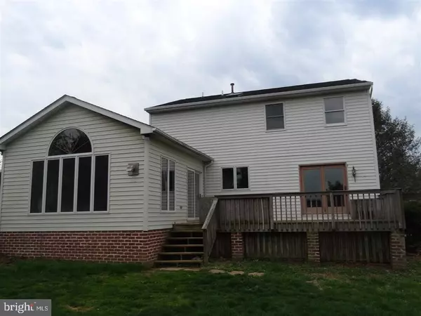 Hanover, PA 17331,4 REBECCA LN