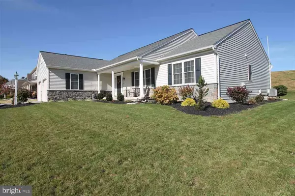 2238 FRIESIAN RD, York, PA 17406