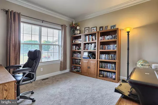 Mechanicsburg, PA 17050,77 STONE RUN DR