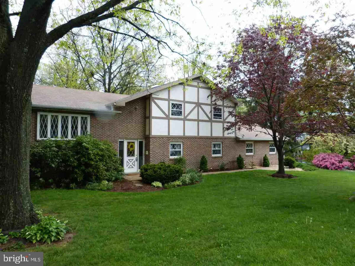 York Twp, PA 17403,263 BROOKWOOD DR N