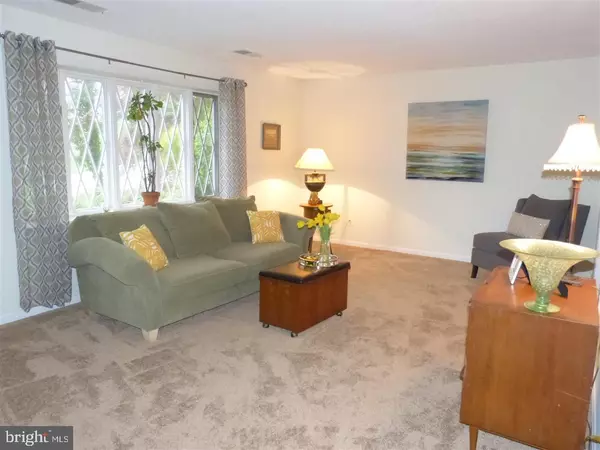 York Twp, PA 17403,263 BROOKWOOD DR N