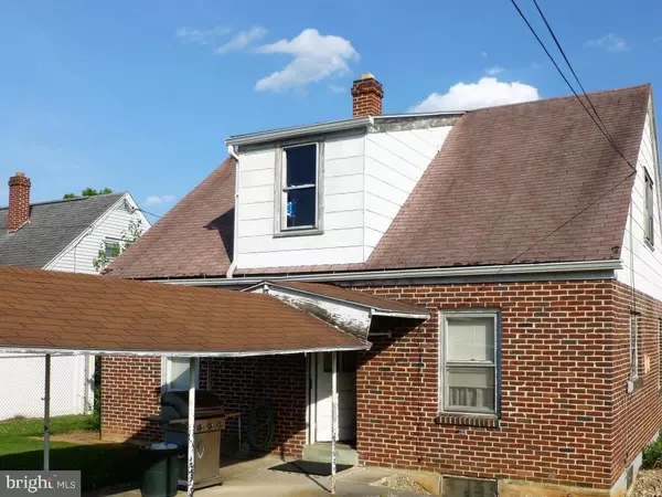 Palmyra, PA 17078,427 W OAK ST