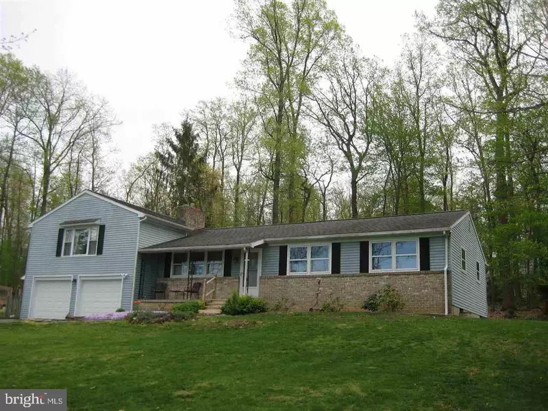 5282 WALTERSDORFF RD, Spring Grove, PA 17362