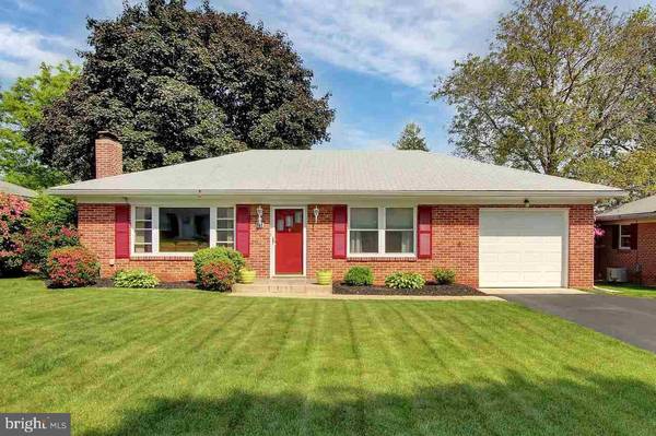 113 KREIDLER AVE, York Twp, PA 17402