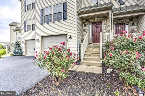 132 MARBLE AVE, East Earl, PA 17519