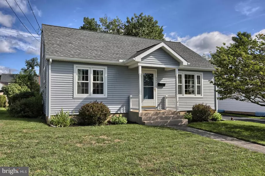 547 W LOCUST ST, Cleona, PA 17042