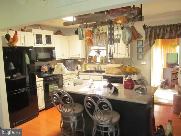 Hanover, PA 17331,18 BENJAMIN DR