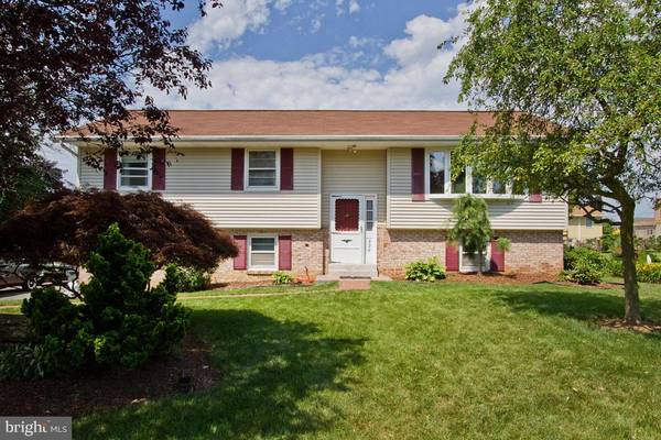 326 PLEASANT VIEW AVE, Willow Street, PA 17584