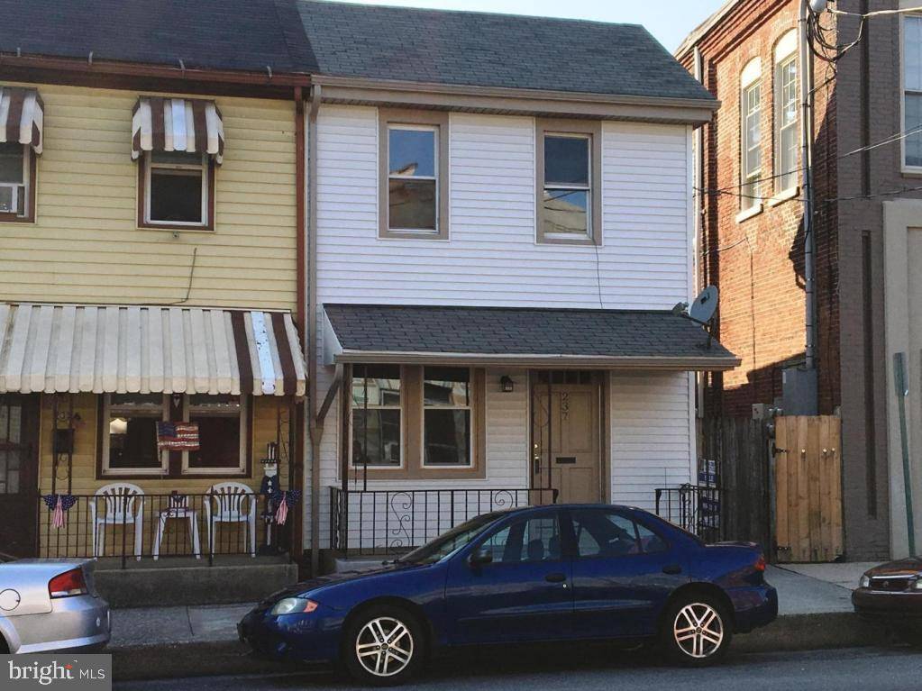 237 UNION ST, Columbia, PA 17512