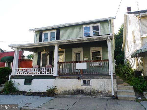 310 DUKE ST, Ephrata, PA 17522