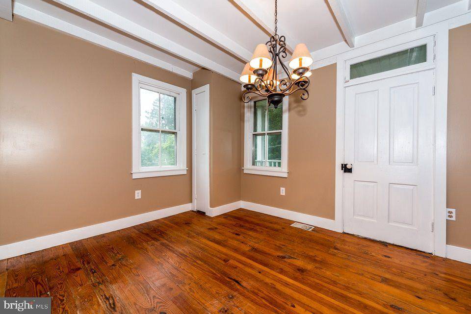 Windsor, PA 17366,32 CHURCH ST
