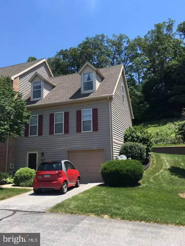 York, PA 17406,704 SKYVIEW DR