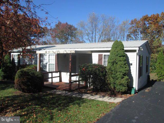 11 MARLIN DR, Stevens, PA 17578