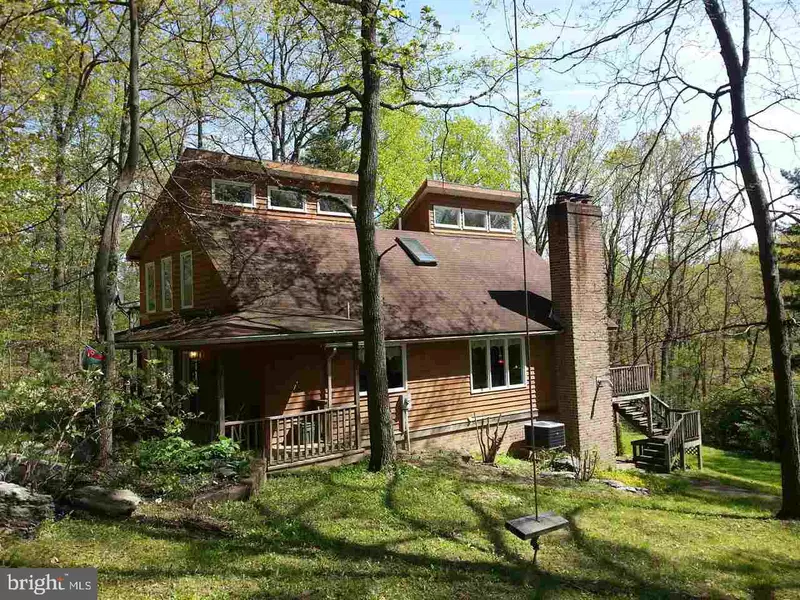 3462 SEAKS RUN RD, Red Lion, PA 17356