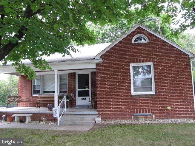 973 FREDERICK PIKE, Littlestown, PA 17340