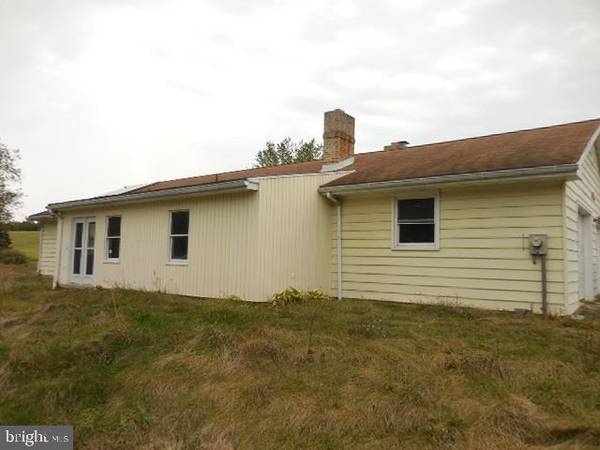 Newville, PA 17241,16 CREEK LN