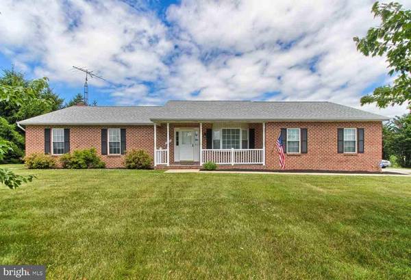 3959 WESTVIEW DR, Stewartstown, PA 17363