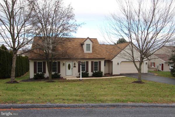 3 E WINDY HILL DR, Lititz, PA 17543