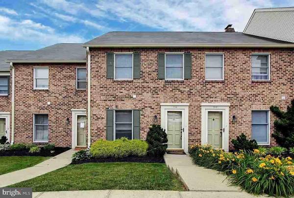 754 E MAIN ST, Dallastown, PA 17313