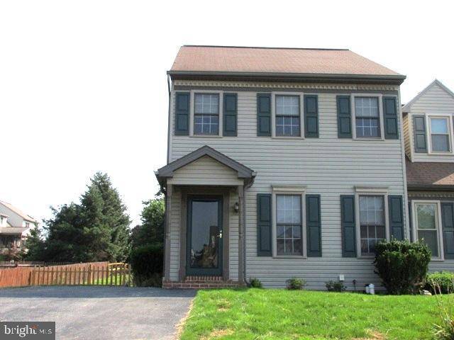 731 FIELDSTONE LN, Elizabethtown, PA 17022