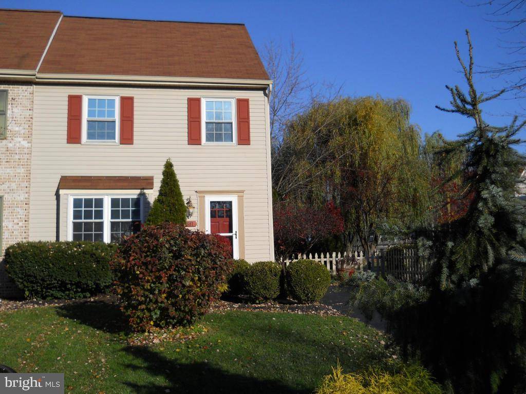 Mount Joy, PA 17552,807 PENNY LN