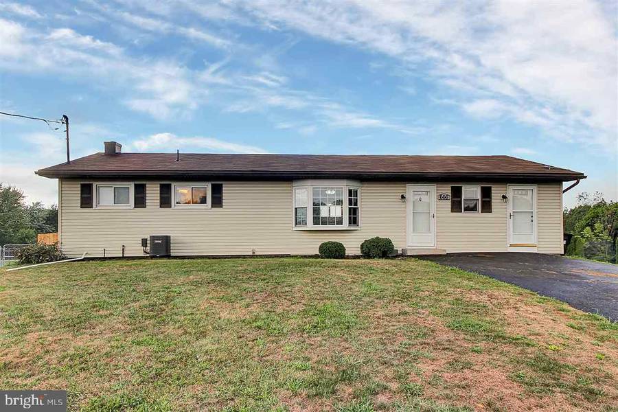 666 SALEM RD, Etters, PA 17319