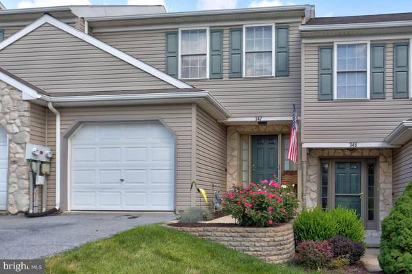 347 OAKRIDGE DR, Mountville, PA 17554