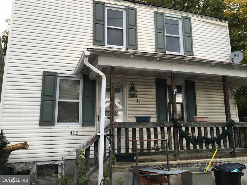 41 E HIGH ST, Middletown, PA 17057