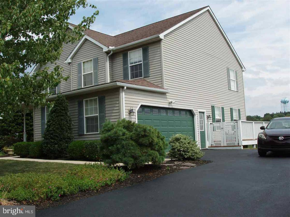 Dallastown, PA 17313,752 BLOSSOM HILL LN