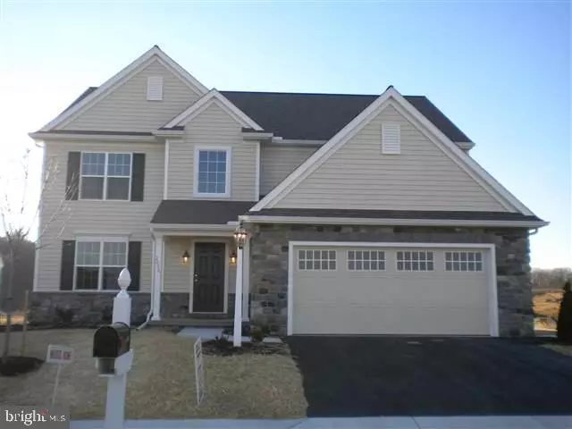 Mechanicsburg, PA 17055,838 NORTHERN SPY DR #PV