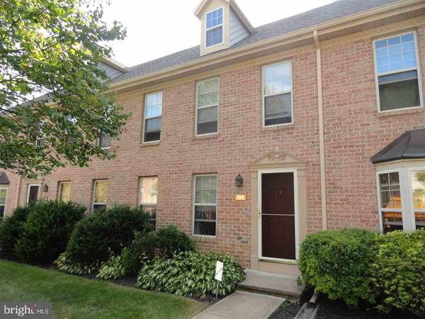 1014 SKYVIEW DR, York, PA 17406