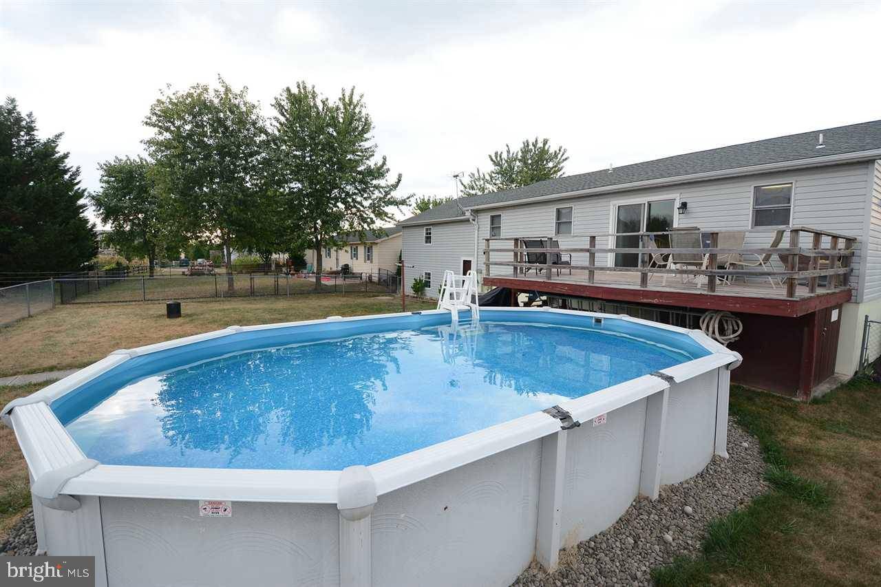 Littlestown, PA 17340,1461 HICKORY RD