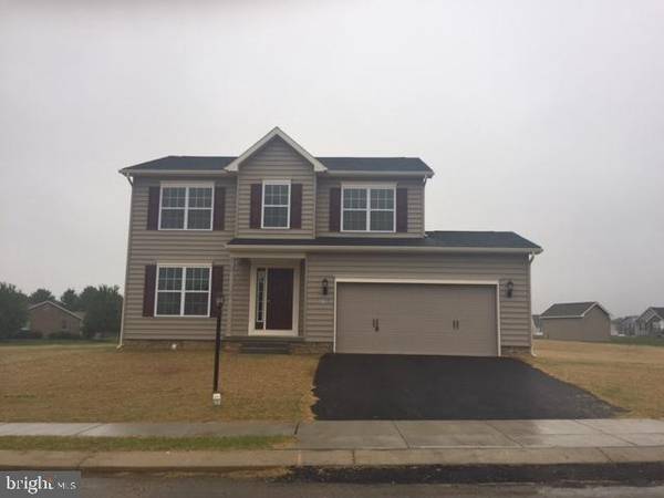 180 FRIENDLY DR #16, Hanover, PA 17331