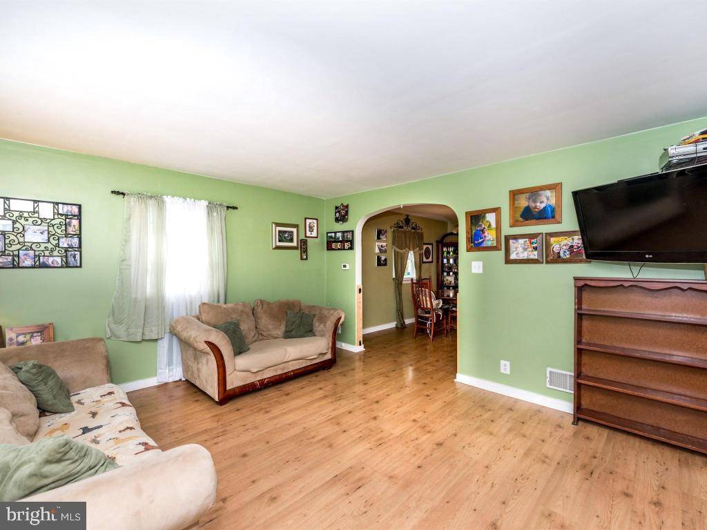 Lancaster, PA 17601,714 SKYLINE DR