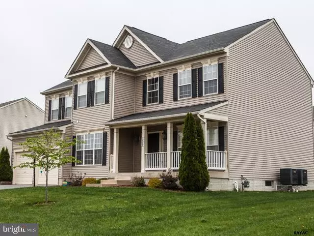 305 DEBBIE LN, Manchester, PA 17345