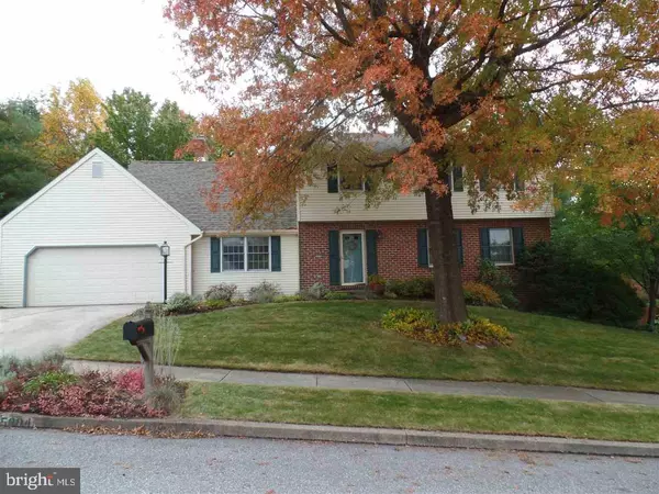 Mechanicsburg, PA 17050,5004 APACHE DR