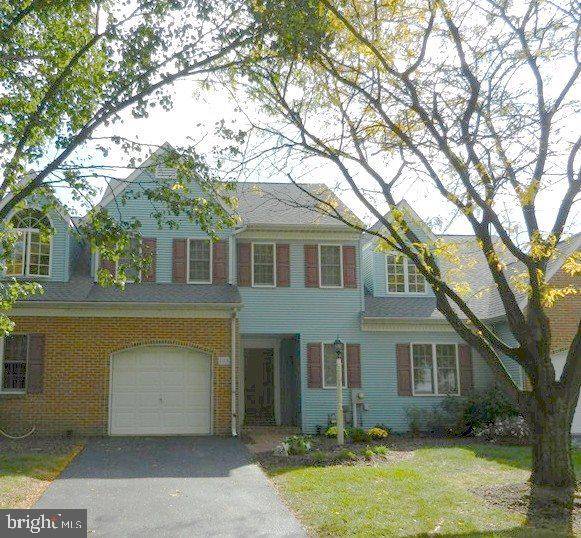 173 CARRIAGE HILL LN, York, PA 17406