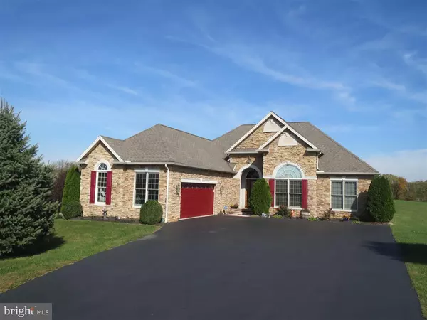 589 HILL VIEW RD, York, PA 17406