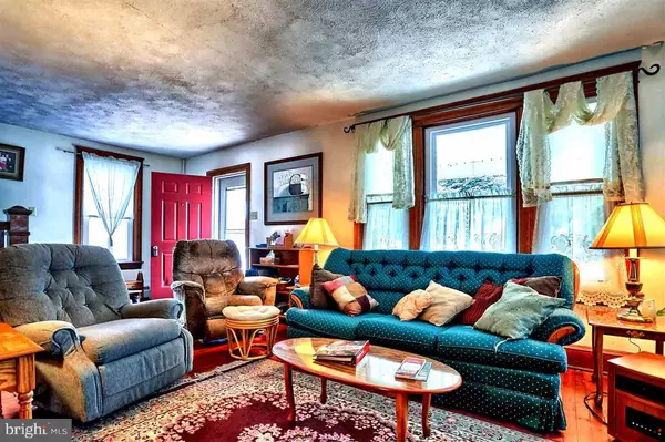 Hanover, PA 17331,108 FAIR AVE