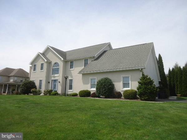 9 BOLD RULER CIR, Dillsburg, PA 17019