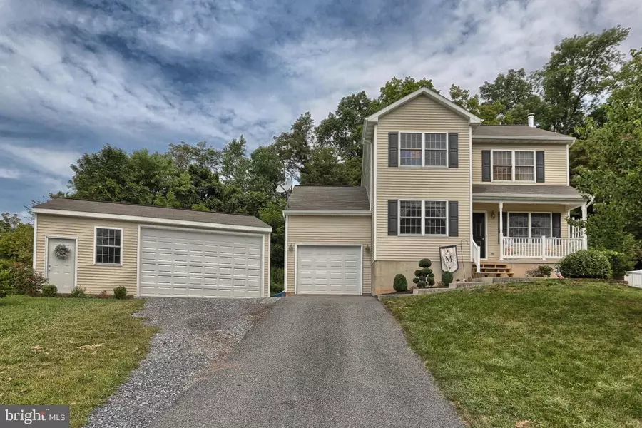 118 COMMODORE DR, Bainbridge, PA 17502