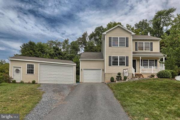 118 COMMODORE DR, Bainbridge, PA 17502