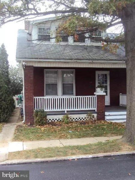 1239 E MAPLE ST, York, PA 17403