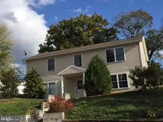 227 N POTOMAC ST, Waynesboro, PA 17268