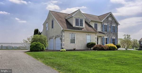 123 RIDGE LN, Gap, PA 17527