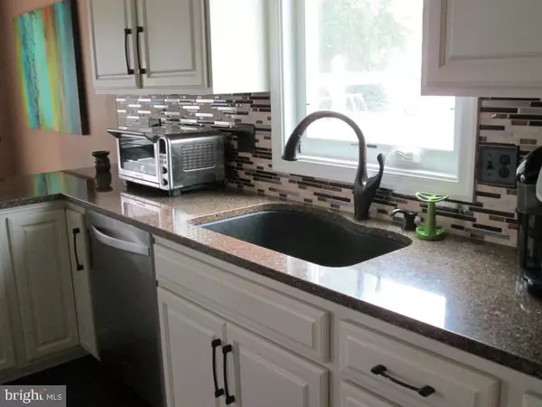 Newmanstown, PA 17073,17 TREELINE DR